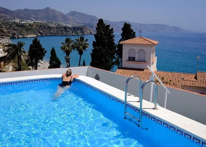 Carabeillo Seaview Апартаменти